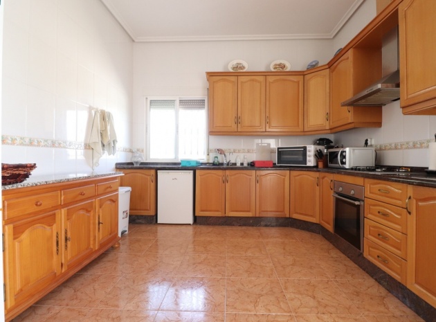 Resale - Villa - Albatera - Albatera Centro