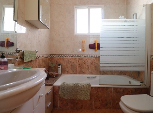 Resale - Villa - Albatera - Albatera Centro