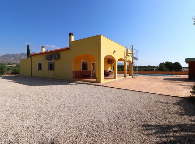 Resale - Villa - Albatera - Albatera Centro