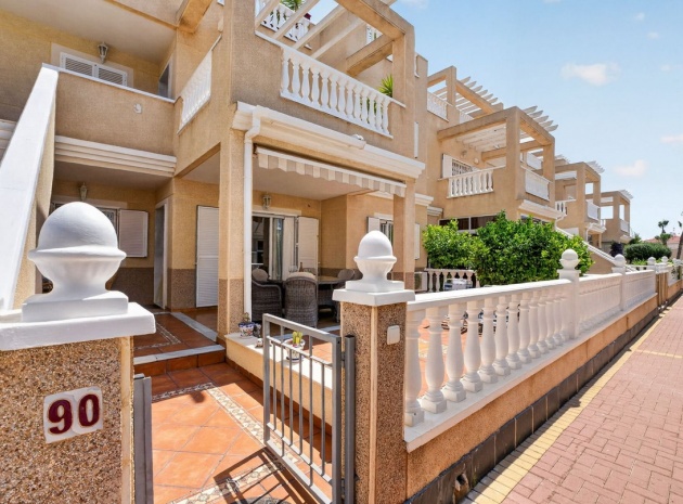 Resale - Apartment - Orihuela - Zeniamar