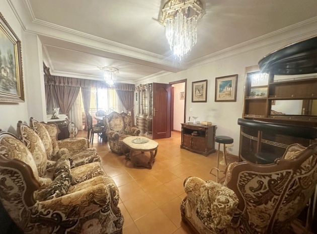 Resale - Apartment - Torrevieja - Torrevieja Centro