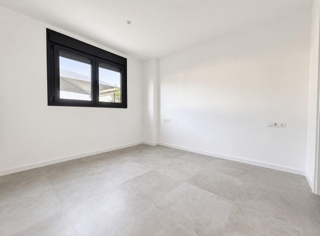Resale - Apartment - Orihuela - Campoamor