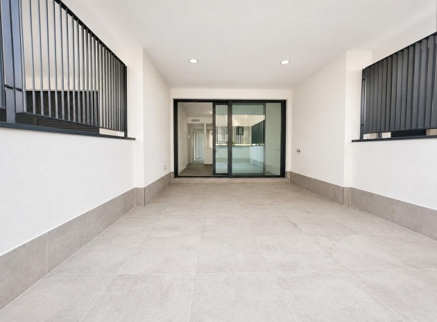 Resale - Apartment - Orihuela - Campoamor