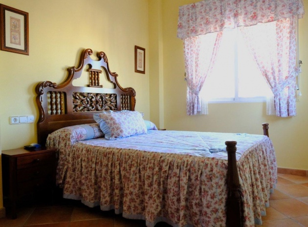Resale - Villa - Orihuela - Orihuela Centro