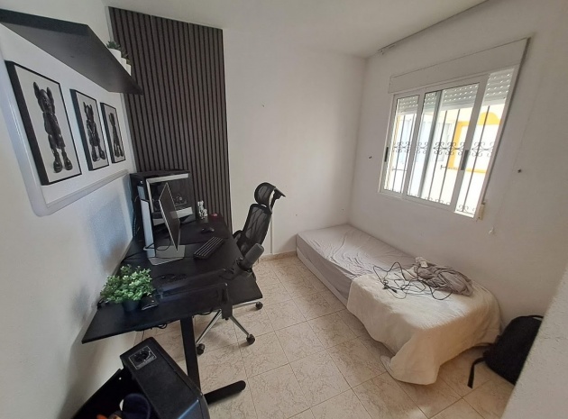 Resale - Apartment - Torrevieja - La Mata