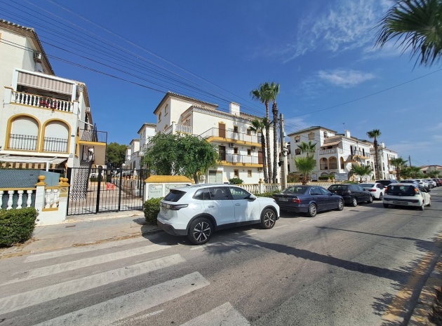 Resale - Apartment - Torrevieja - La Mata