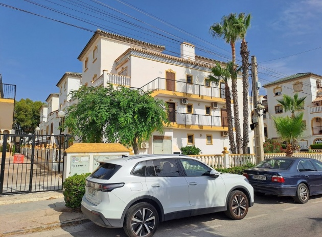 Resale - Apartment - Torrevieja - La Mata