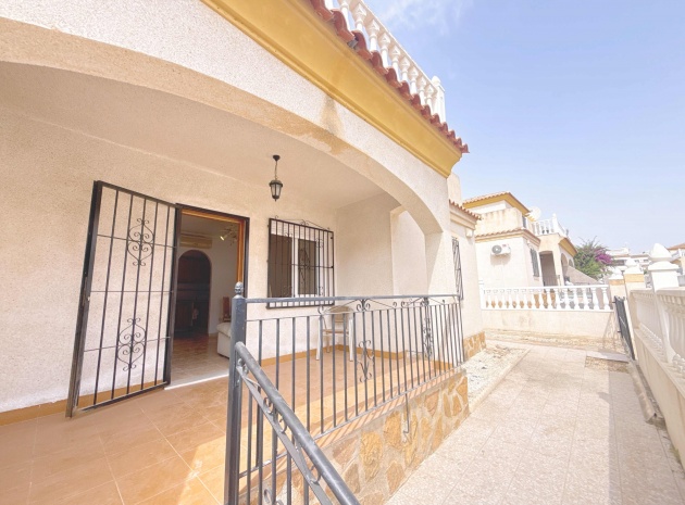 Wederverkoop - Villa - Villamartin - Los Dolses