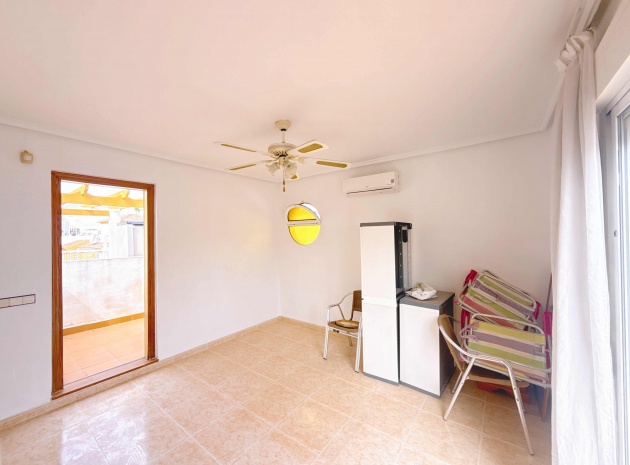 Wederverkoop - Villa - Villamartin - Los Dolses