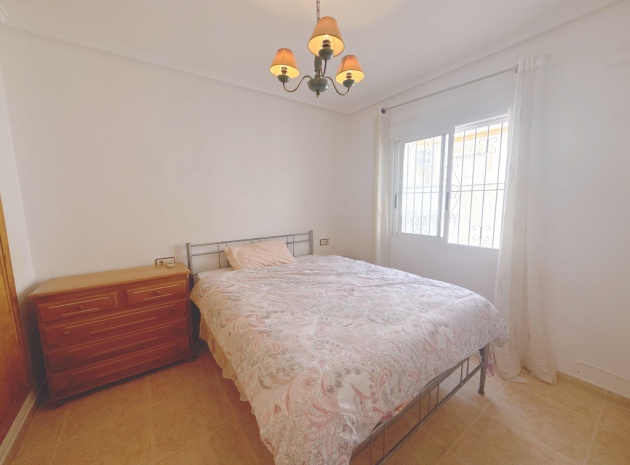Wederverkoop - Villa - Villamartin - Los Dolses