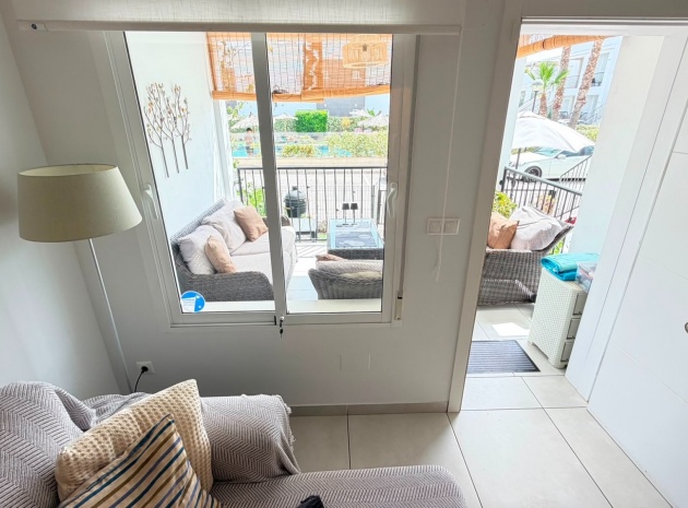 Resale - Apartment - Torrevieja - Aguas Nuevas
