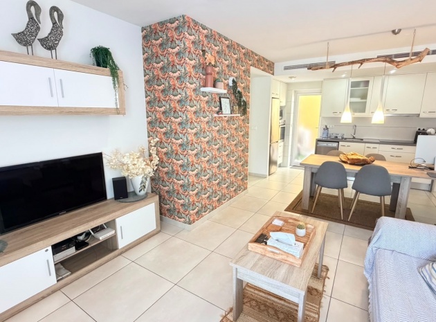 Resale - Apartment - Torrevieja - Aguas Nuevas