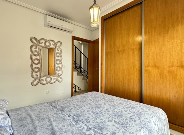 Resale - Townhouse - Los Montesinos - La Herrada