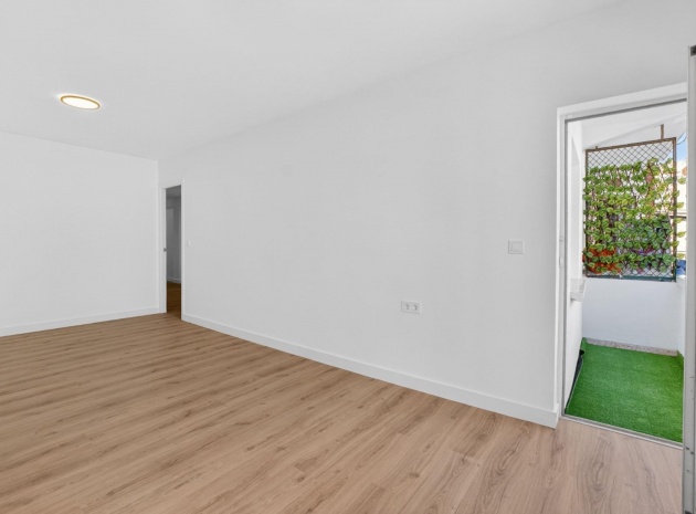 Revente - Appartement - Torrevieja - Beachside Torrevieja