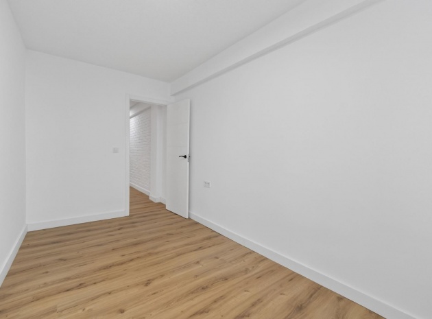 Revente - Appartement - Torrevieja - Beachside Torrevieja