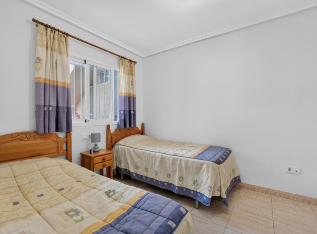 Resale - Apartment - Playa Flamenca - zeniamar