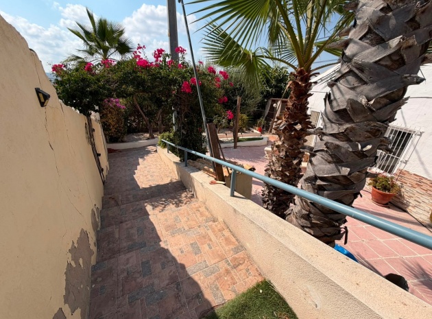 Wiederverkauf - Villa - Orihuela - Torremendo