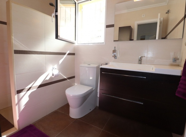 Resale - Villa - Algorfa - Algorfa Centro