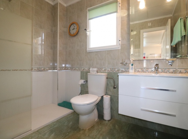 Resale - Villa - Algorfa - Algorfa Centro