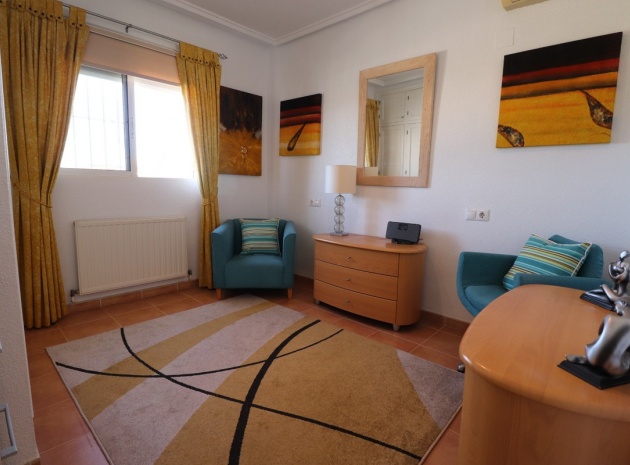 Resale - Villa - Algorfa - Algorfa Centro