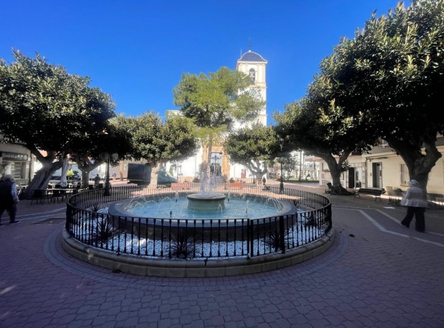 Resale - Villa - Dolores - Dolores Centro