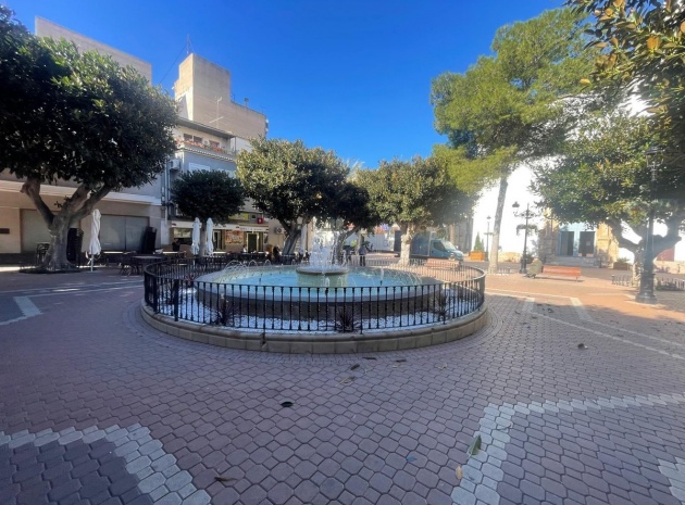 Resale - Villa - Dolores - Dolores Centro