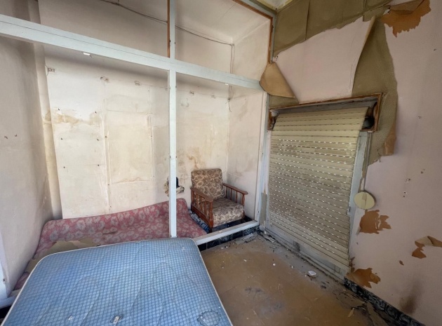 Resale - Villa - Dolores - Dolores Centro