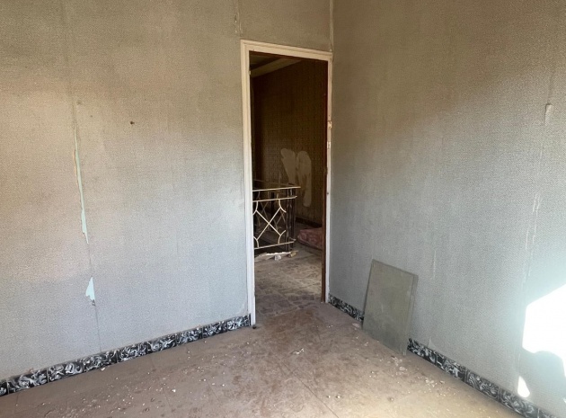 Resale - Villa - Dolores - Dolores Centro