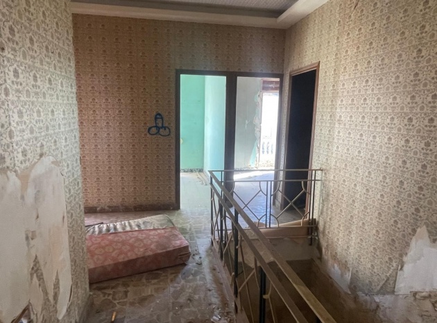 Resale - Villa - Dolores - Dolores Centro