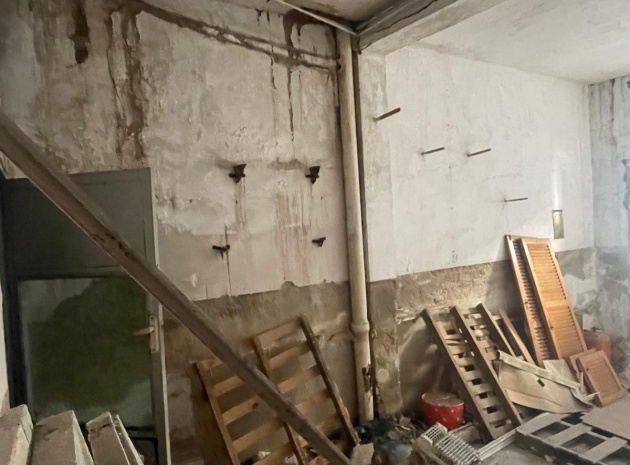Resale - Villa - Dolores - Dolores Centro