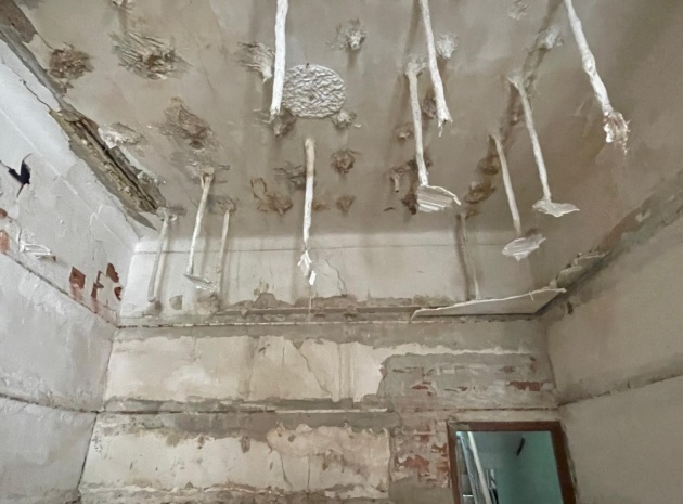 Resale - Villa - Dolores - Dolores Centro