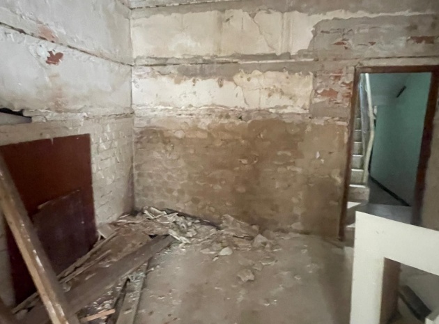 Resale - Villa - Dolores - Dolores Centro