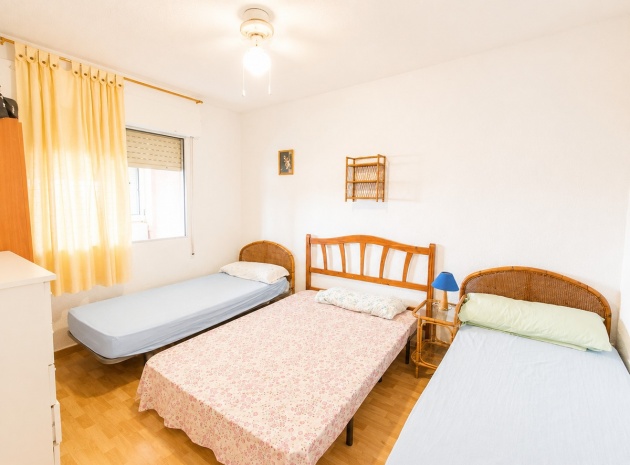 Återförsäljning - Lägenhet - Orihuela - La Zenia