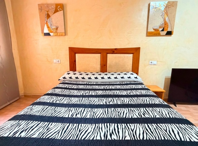 Resale - Apartment - Los Montesinos - Los Montesinos Centro