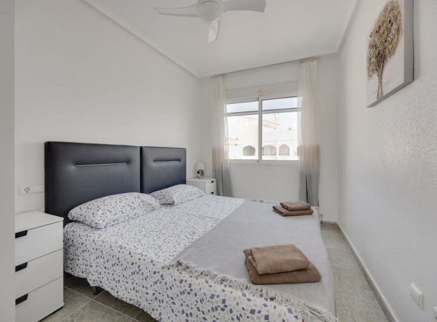 Wiederverkauf - Wohnung - Torrevieja - Torrevieja Centro