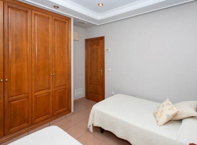 Wiederverkauf - Villa - Torrevieja - Torrevieja Centro