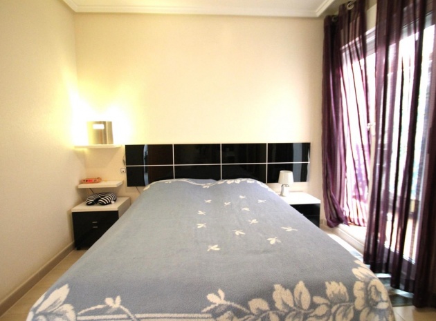 Revente - Appartement - Torrevieja - Torrevieja Centro