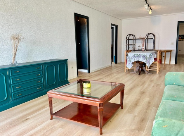 Revente - Appartement - Torrevieja - Torrevieja Centro
