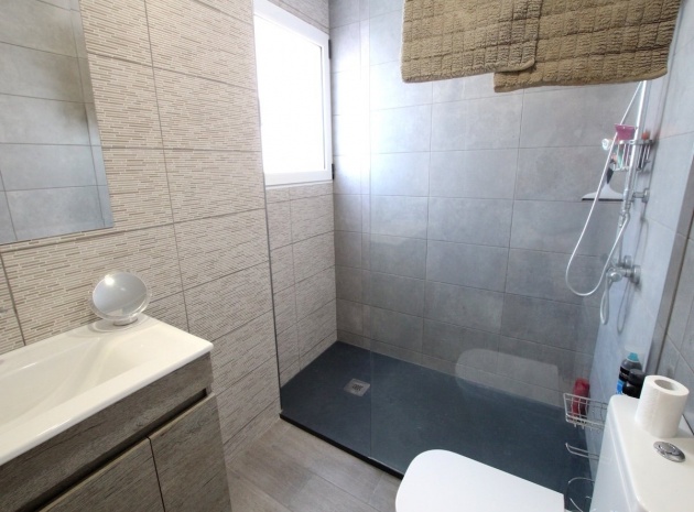 Återförsäljning - Villa - Campoamor - lomas de don juan