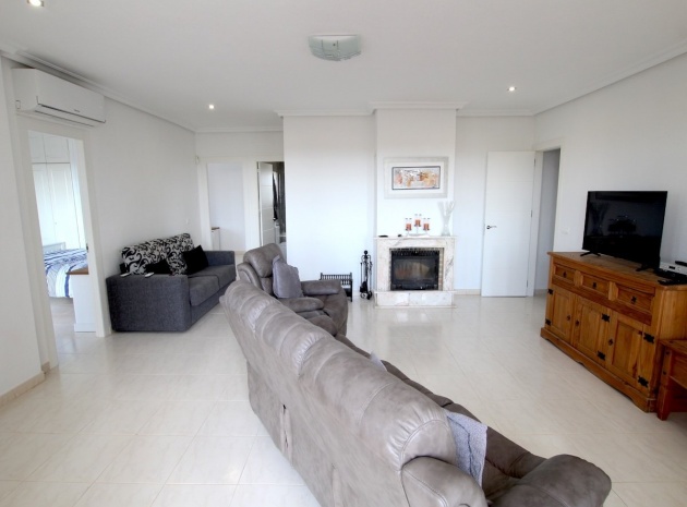 Återförsäljning - Villa - Campoamor - lomas de don juan