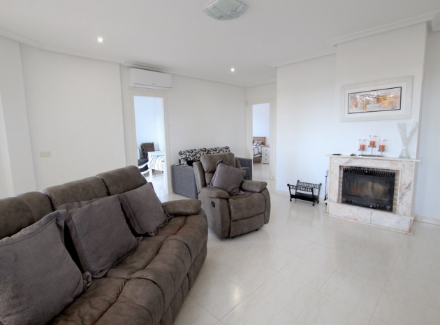 Återförsäljning - Villa - Campoamor - lomas de don juan