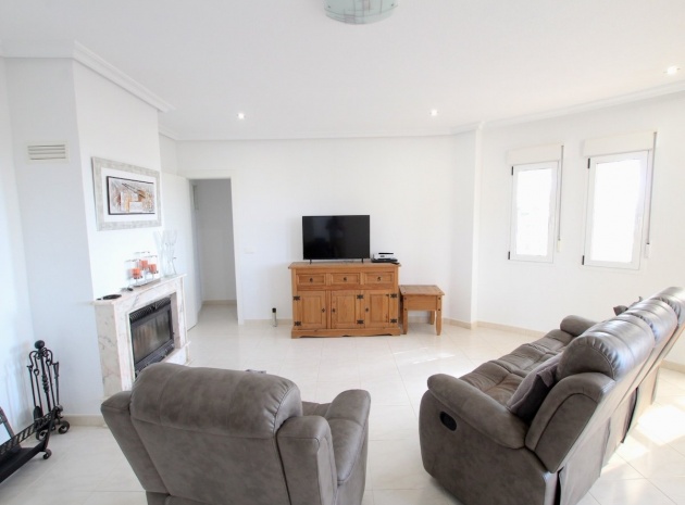 Återförsäljning - Villa - Campoamor - lomas de don juan