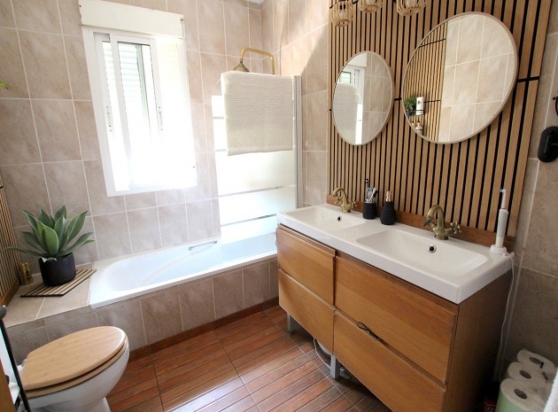Resale - Villa - Benijofar
