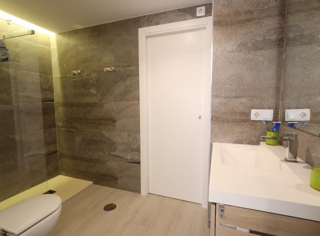 Wiederverkauf - Wohnung - Orihuela - Campoamor