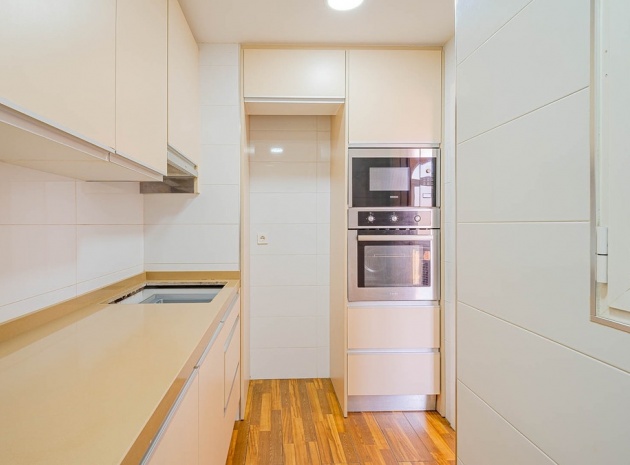 Revente - Appartement - Torrevieja - Torrevieja Centro