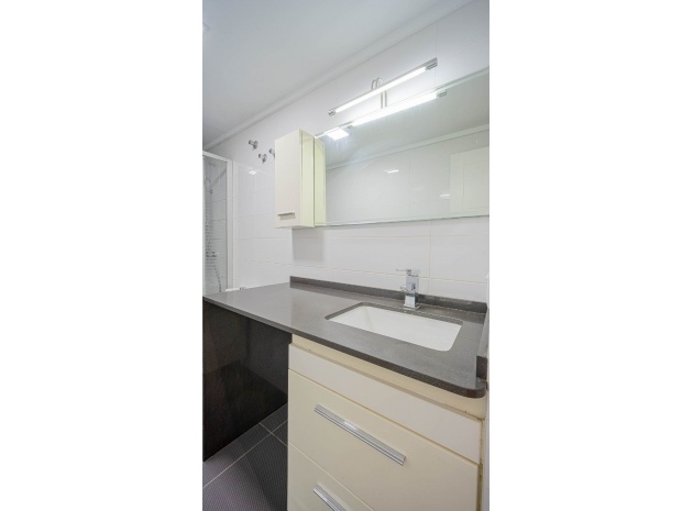 Revente - Appartement - Torrevieja - Torrevieja Centro