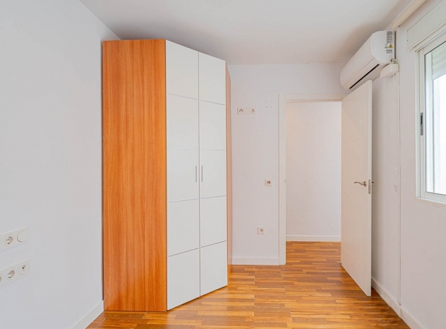 Revente - Appartement - Torrevieja - Torrevieja Centro