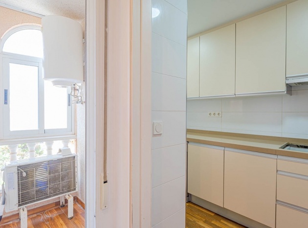 Revente - Appartement - Torrevieja - Torrevieja Centro