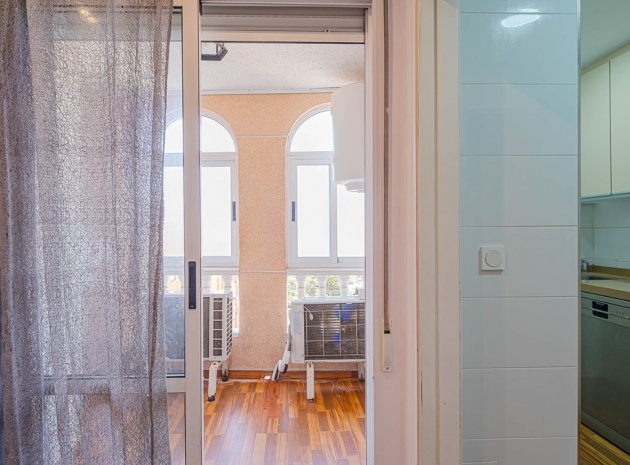 Revente - Appartement - Torrevieja - Torrevieja Centro