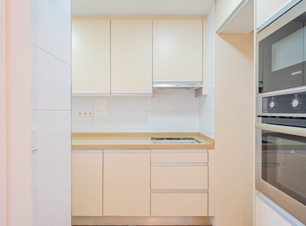 Revente - Appartement - Torrevieja - Torrevieja Centro